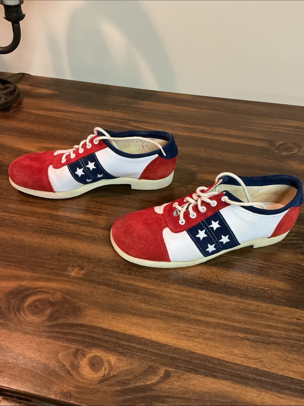 Flag Shoes Women’s size 7 - Picture 2 of 5